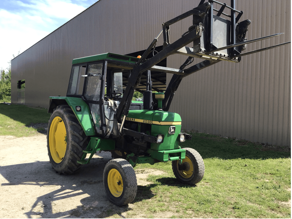 Traktor typu John Deere TRACTEUR 2030, Gebrauchtmaschine v SAINT ANDIOL (Obrázok 2)