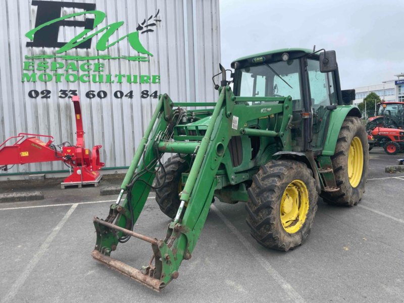 Traktor of the type John Deere Tracteur agricole 6230 . John Deere, Gebrauchtmaschine in SAINT CLAIR SUR ELLE