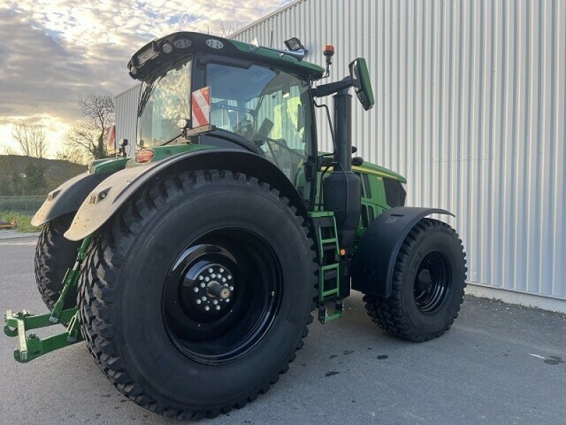 Traktor typu John Deere TRACTEUR JOHN DERRE 6R250, Gebrauchtmaschine v Feurs (Obrázek 3)