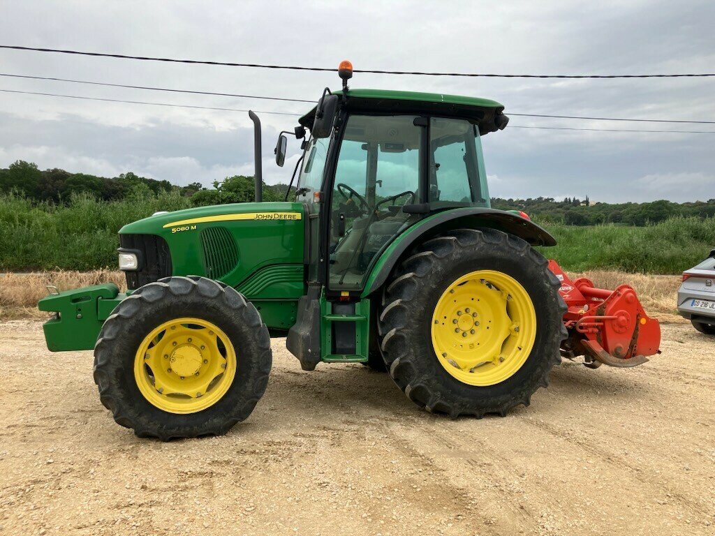 Traktor du type John Deere TRACTEUR, Gebrauchtmaschine en SAINT ANDIOL (Photo 7)