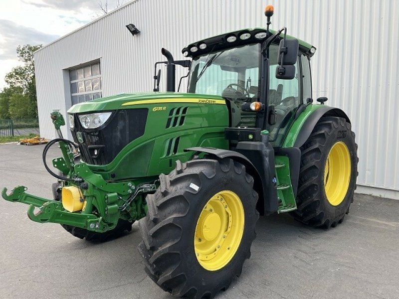 Traktor типа John Deere TRACTEUR, Gebrauchtmaschine в Charnay-lès-macon (Фотография 1)