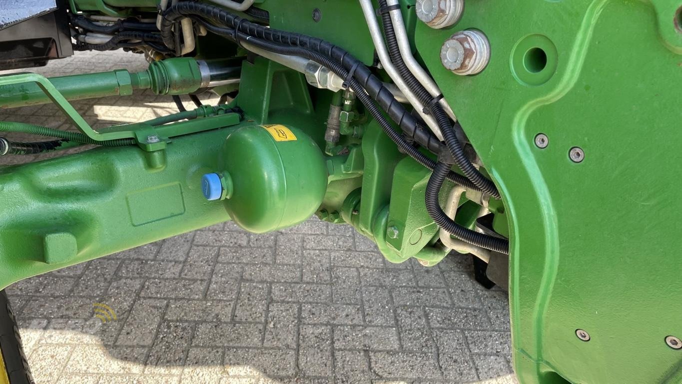 Traktor типа John Deere TRAKTOR 6215R, Gebrauchtmaschine в Dätgen (Фотография 29)