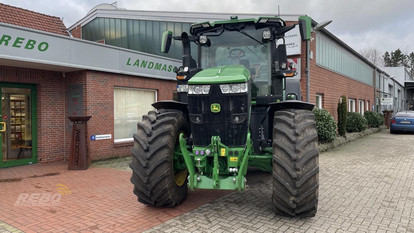 Traktor of the type John Deere TRAKTOR 7R 330, Neumaschine in Schwaförden (Picture 4)