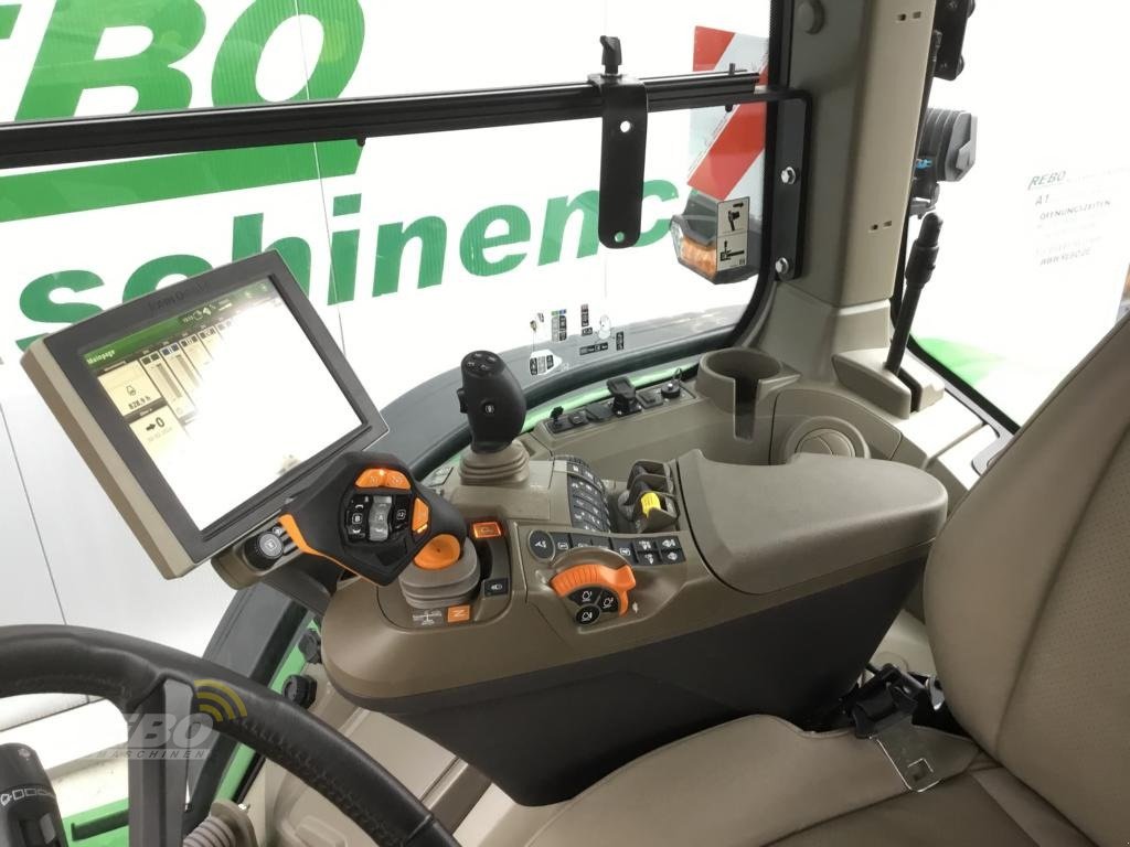 Traktor Türe ait John Deere TRAKTOR 7R330, Gebrauchtmaschine içinde Sörup (resim 12)