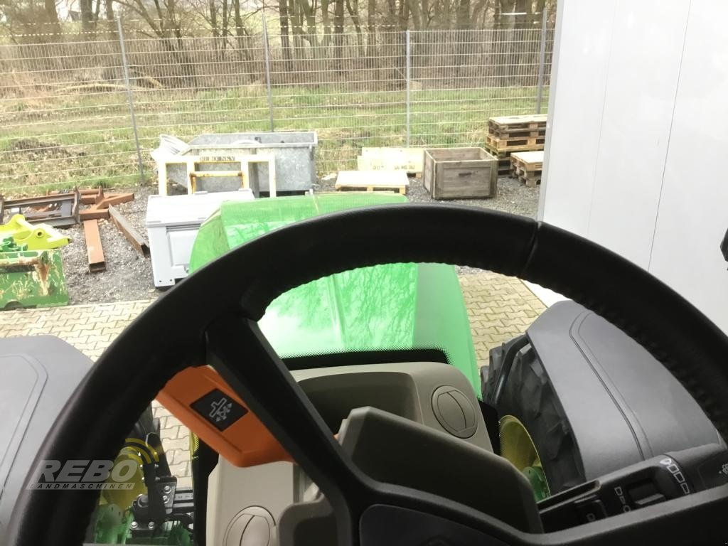 Traktor del tipo John Deere TRAKTOR 7R330, Gebrauchtmaschine In Albersdorf (Immagine 16)