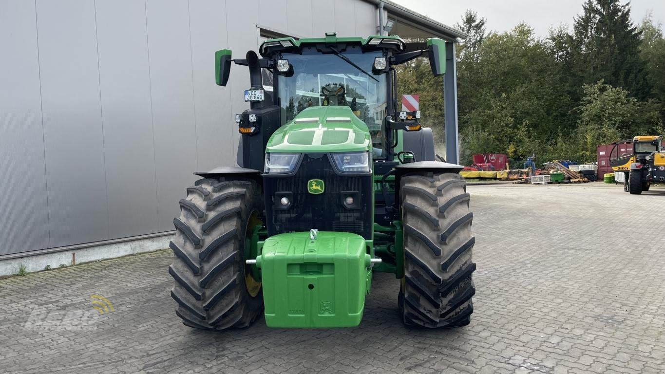 Traktor van het type John Deere TRAKTOR 8R 410, Neumaschine in Visbek/Rechterfeld (Foto 5)