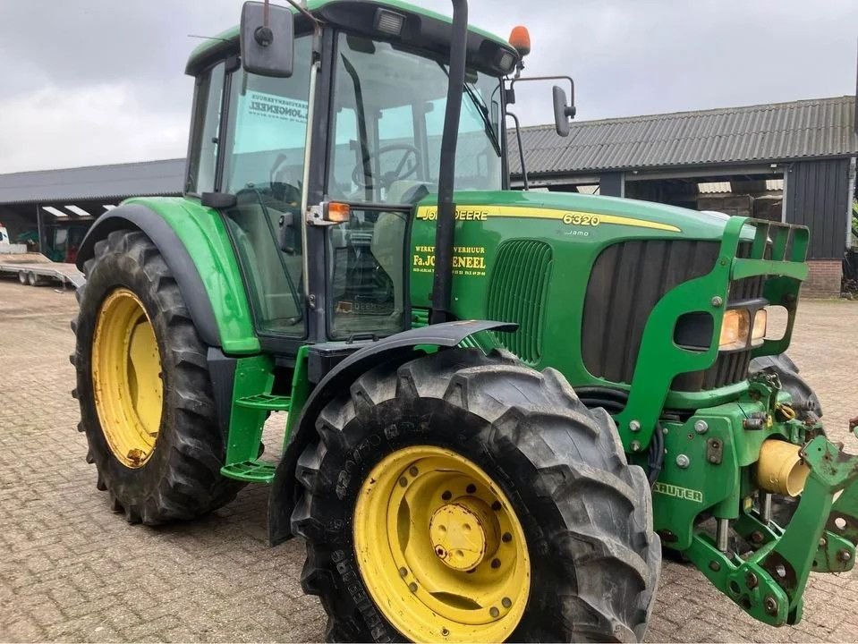 Traktor van het type John Deere trekker 6320, Gebrauchtmaschine in Lunteren (Foto 1)