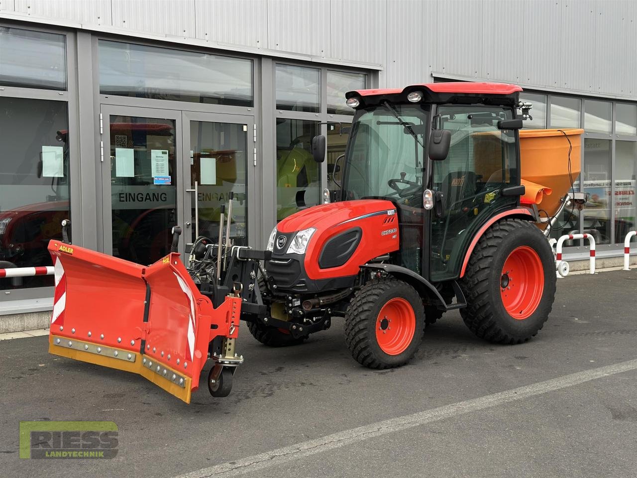 Traktor des Typs Kioti CK 5030 HSt Kabine Winterpaket, Gebrauchtmaschine in Homberg/Ohm - Maulbach (Bild 1)