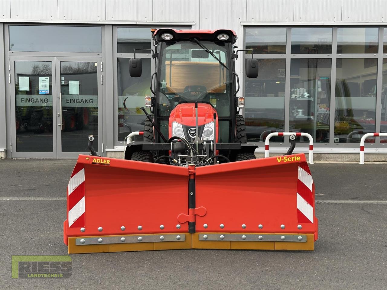 Traktor of the type Kioti CK 5030 HSt Kabine Winterpaket, Gebrauchtmaschine in Homberg/Ohm - Maulbach (Picture 14)