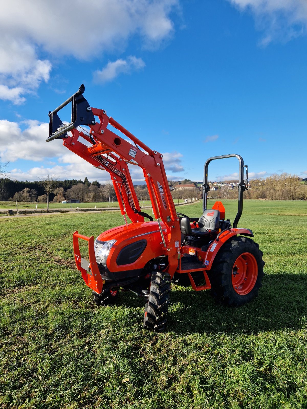 Traktor of the type Kioti CK3530H, Gebrauchtmaschine in Moosbach (Picture 1)