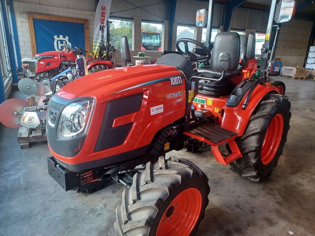 Traktor a típus Kioti CX2510H, Neumaschine ekkor: Hasselt (Kép 1)