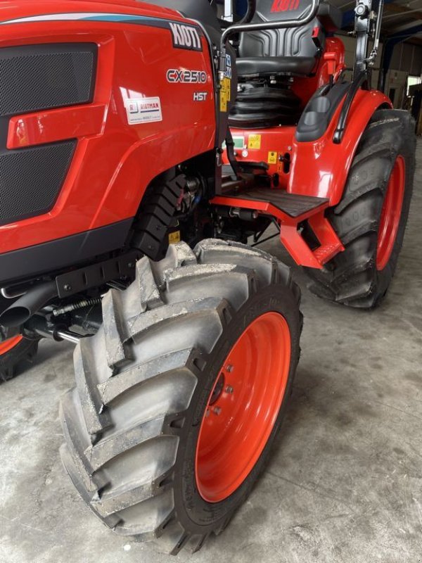 Traktor van het type Kioti CX2510HST, Neumaschine in Hasselt (Foto 5)