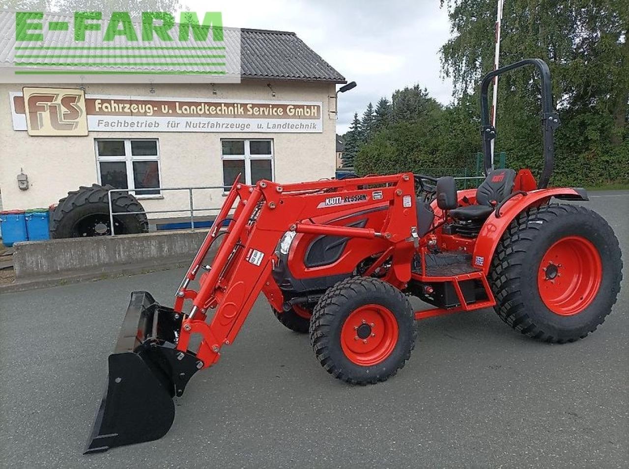 Traktor typu Kioti dk 4520 hs-eu, Gebrauchtmaschine w LÖSSNITZ (Zdjęcie 1)