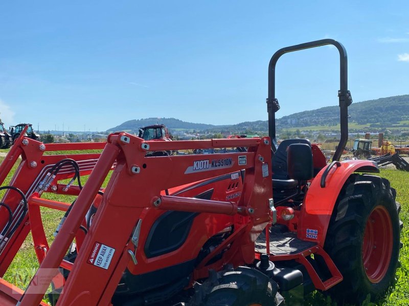 Traktor des Typs Kioti DK4520H, Neumaschine in Weißenburg