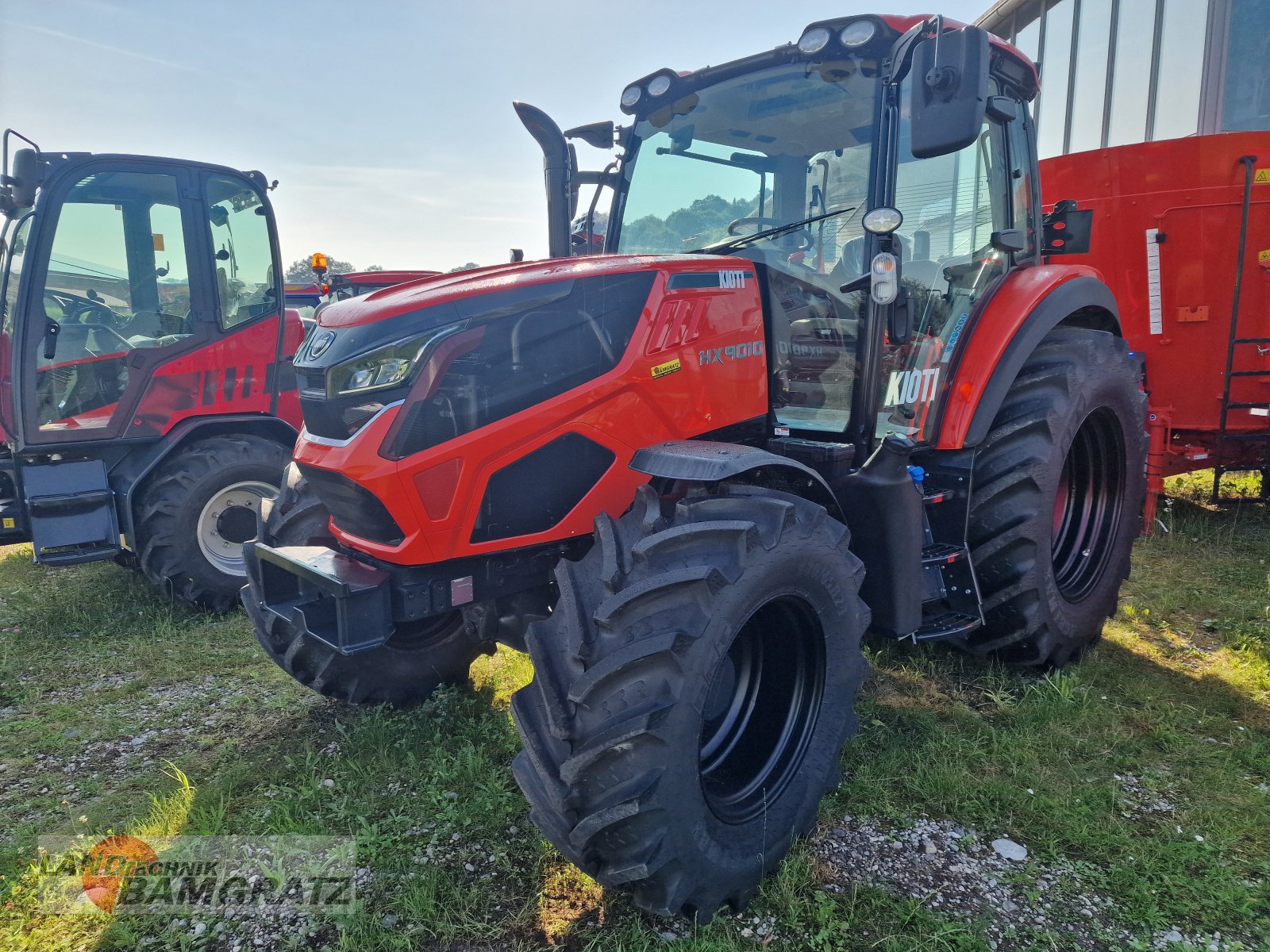 Traktor typu Kioti HX 9010, Neumaschine v Eberfing (Obrázek 1)