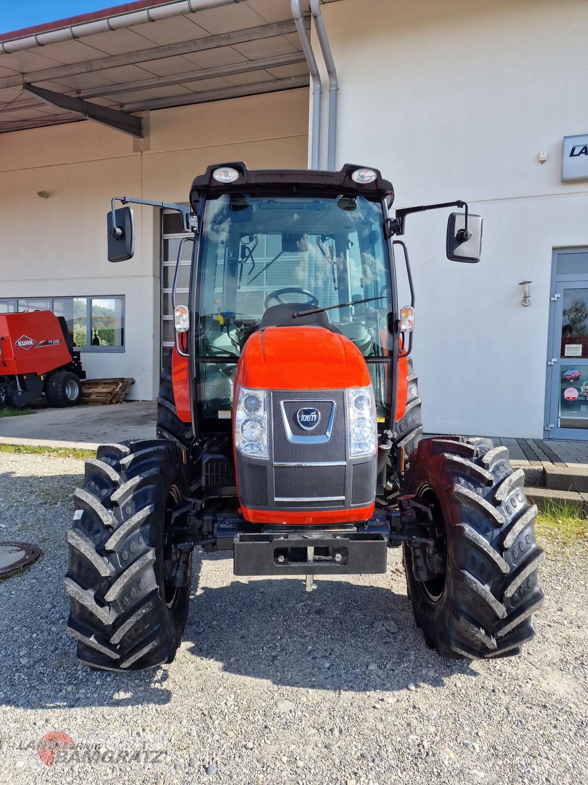 Traktor Türe ait Kioti RX 7330, Neumaschine içinde Eberfing (resim 2)