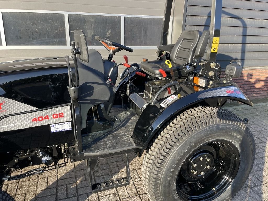 Traktor typu Knegt 404 BLACK edition 4WD 40 PK compact tractor NIEUW, Neumaschine w Neer (Zdjęcie 8)