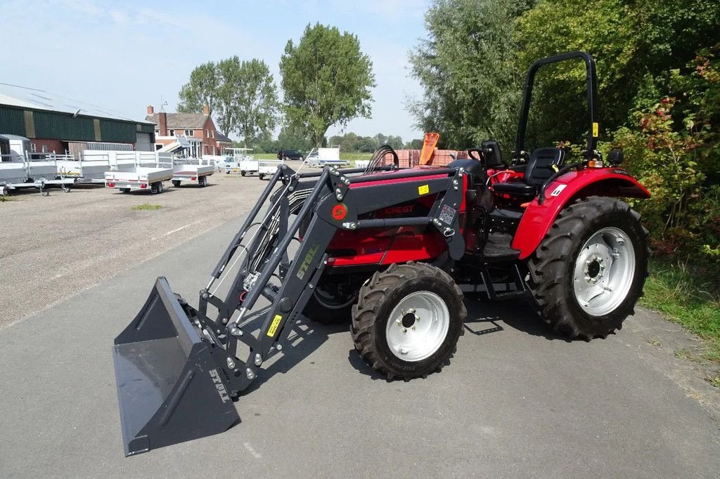 Traktor des Typs Knegt 504G3 compleet met voorlader op voorraad! ., Neumaschine in Losdorp (Bild 2)