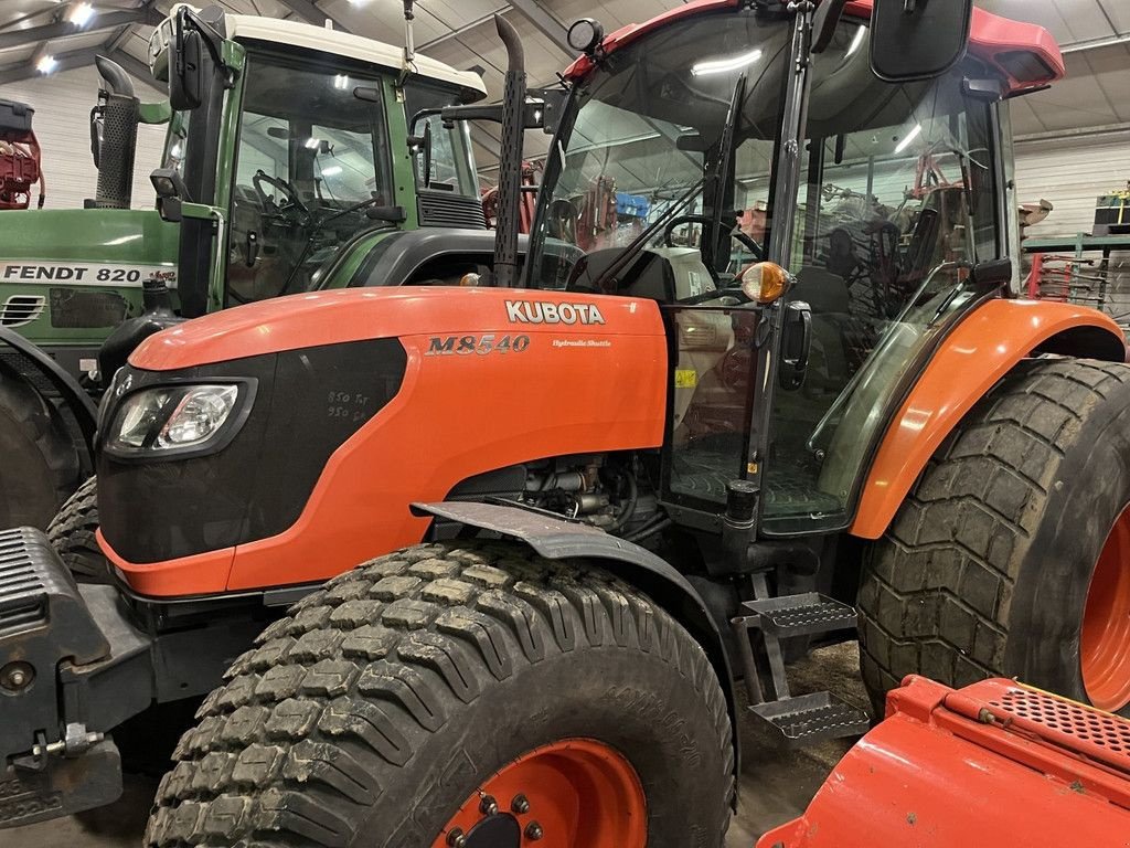 Traktor des Typs Kubota 8540, Gebrauchtmaschine in Hapert (Bild 1)