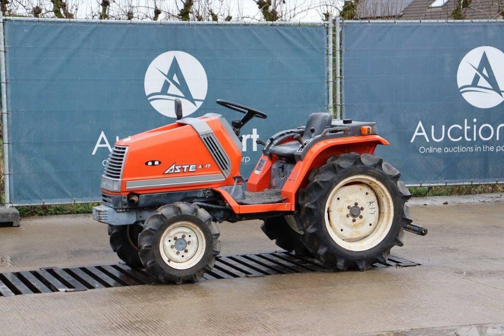 Traktor des Typs Kubota A-17, Gebrauchtmaschine in Antwerpen (Bild 11)