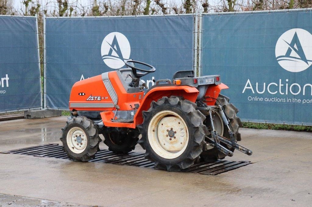 Traktor des Typs Kubota A-17, Gebrauchtmaschine in Antwerpen (Bild 3)