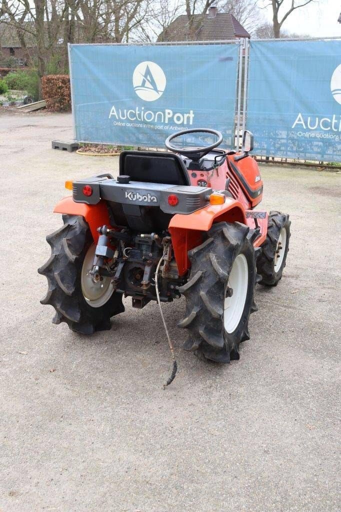 Traktor du type Kubota A14, Gebrauchtmaschine en Antwerpen (Photo 7)