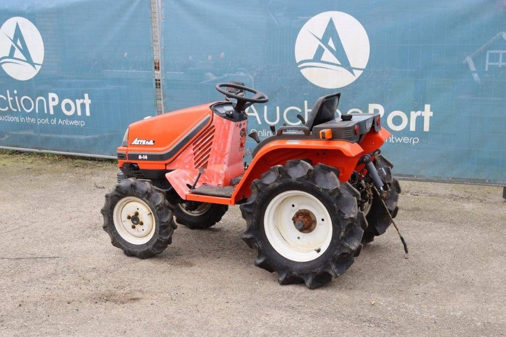 Traktor du type Kubota A14, Gebrauchtmaschine en Antwerpen (Photo 3)