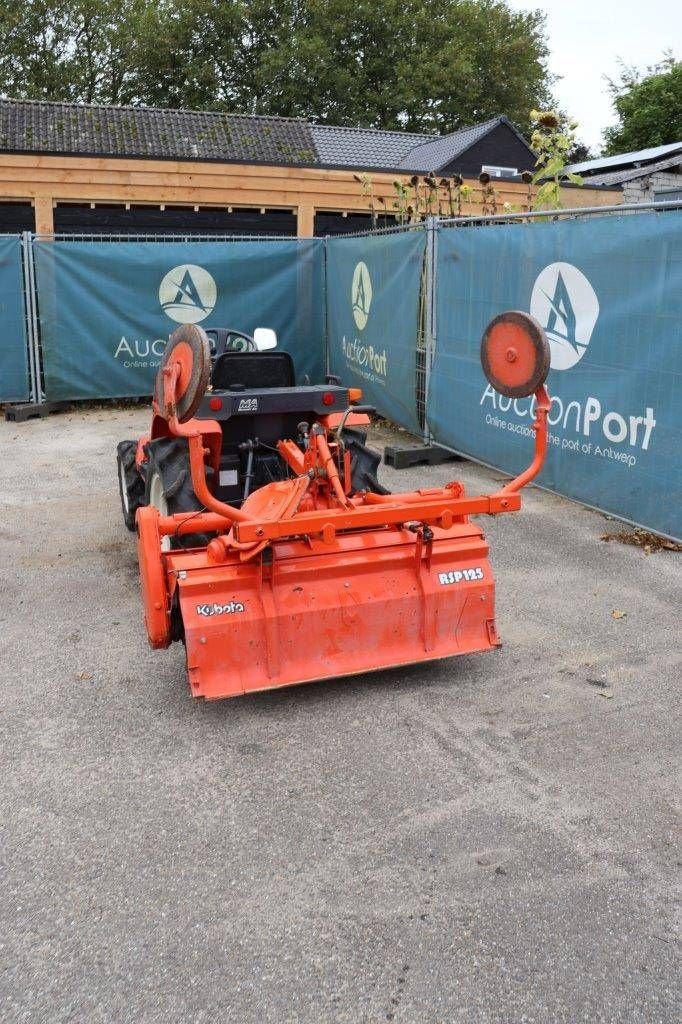 Traktor van het type Kubota Aste A-155, Gebrauchtmaschine in Antwerpen (Foto 4)