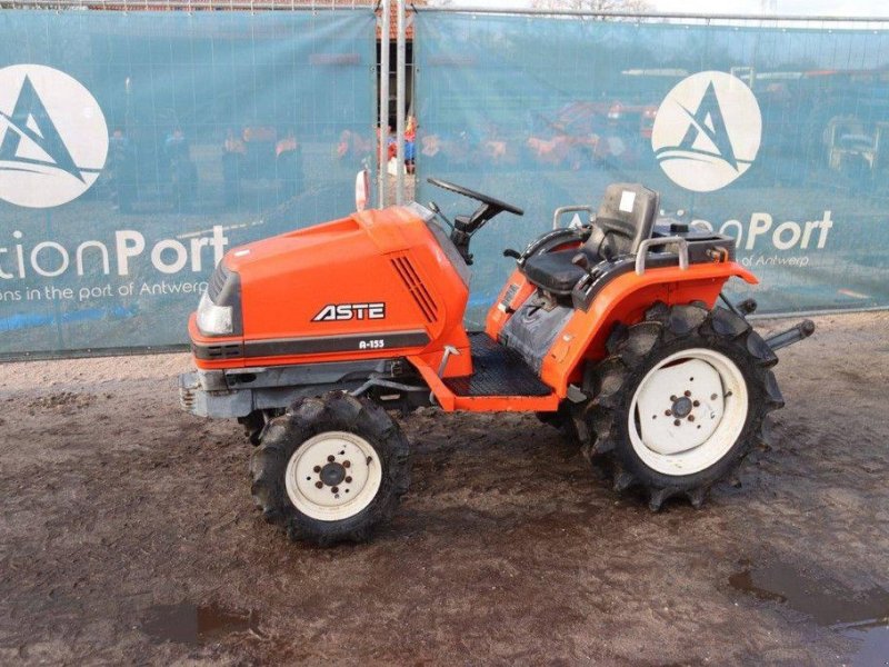 Traktor типа Kubota Aste A-155, Gebrauchtmaschine в Antwerpen (Фотография 1)