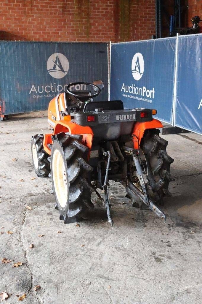 Traktor des Typs Kubota ASTE A-17, Gebrauchtmaschine in Antwerpen (Bild 4)