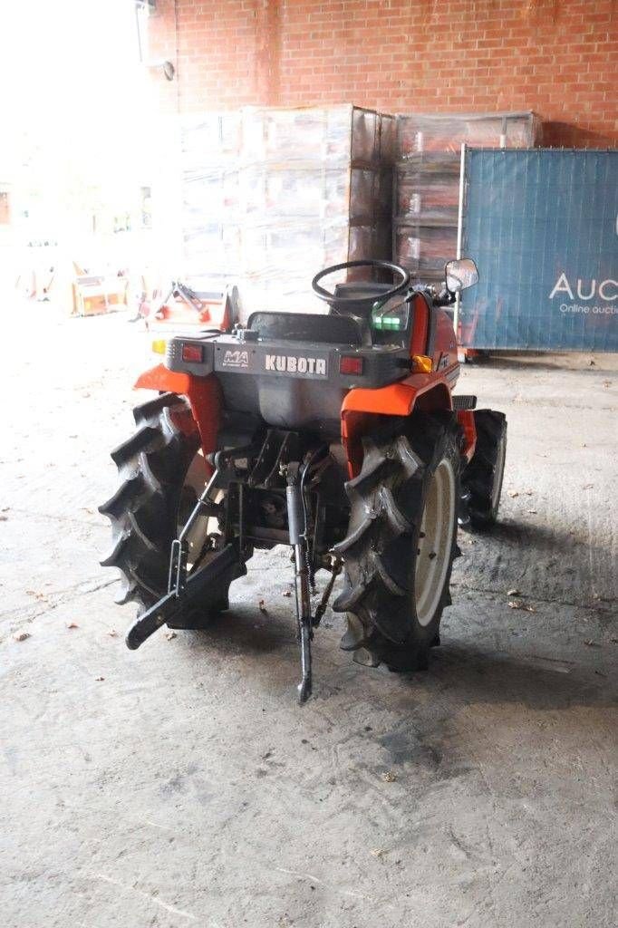 Traktor des Typs Kubota ASTE A-17, Gebrauchtmaschine in Antwerpen (Bild 7)