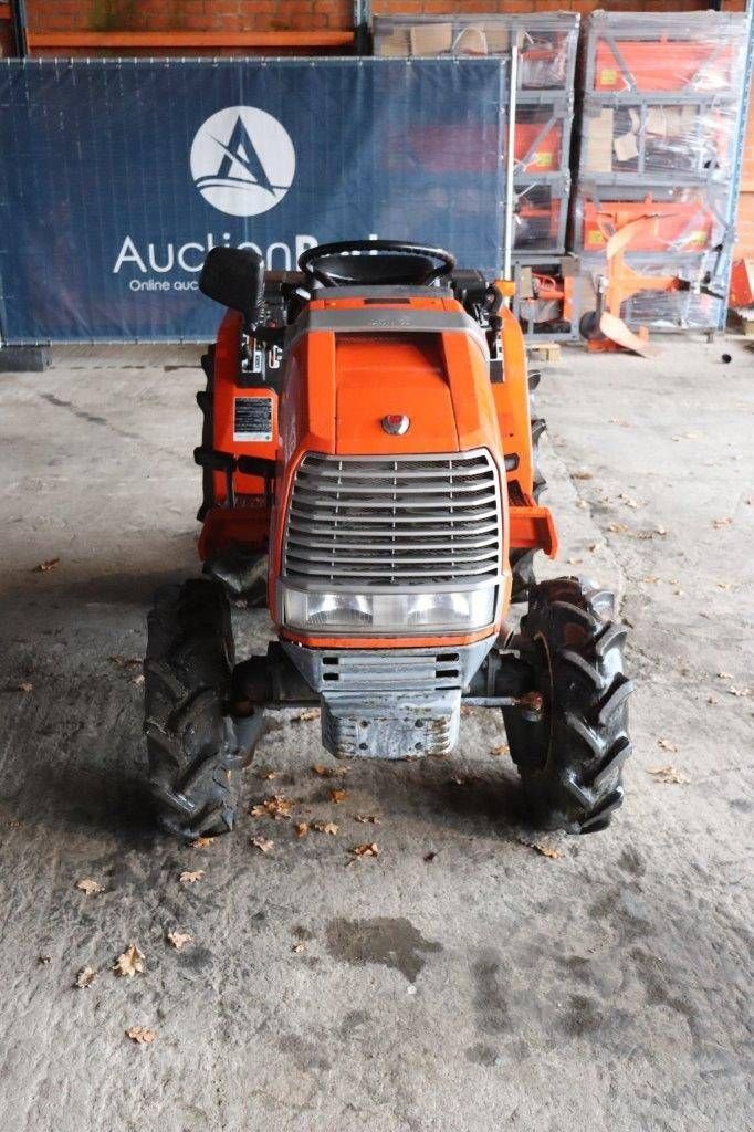 Traktor des Typs Kubota ASTE A-17, Gebrauchtmaschine in Antwerpen (Bild 9)