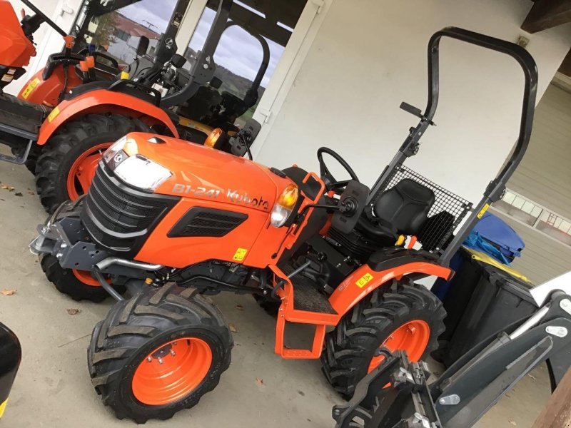 Traktor tipa Kubota B 1241 D-EC-F, Neumaschine u Burgbernheim