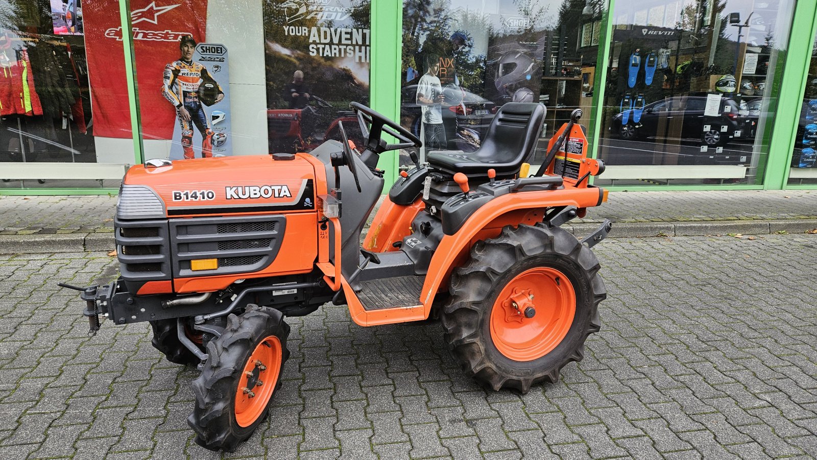 Traktor des Typs Kubota B 1410, Gebrauchtmaschine in Olpe (Bild 2)