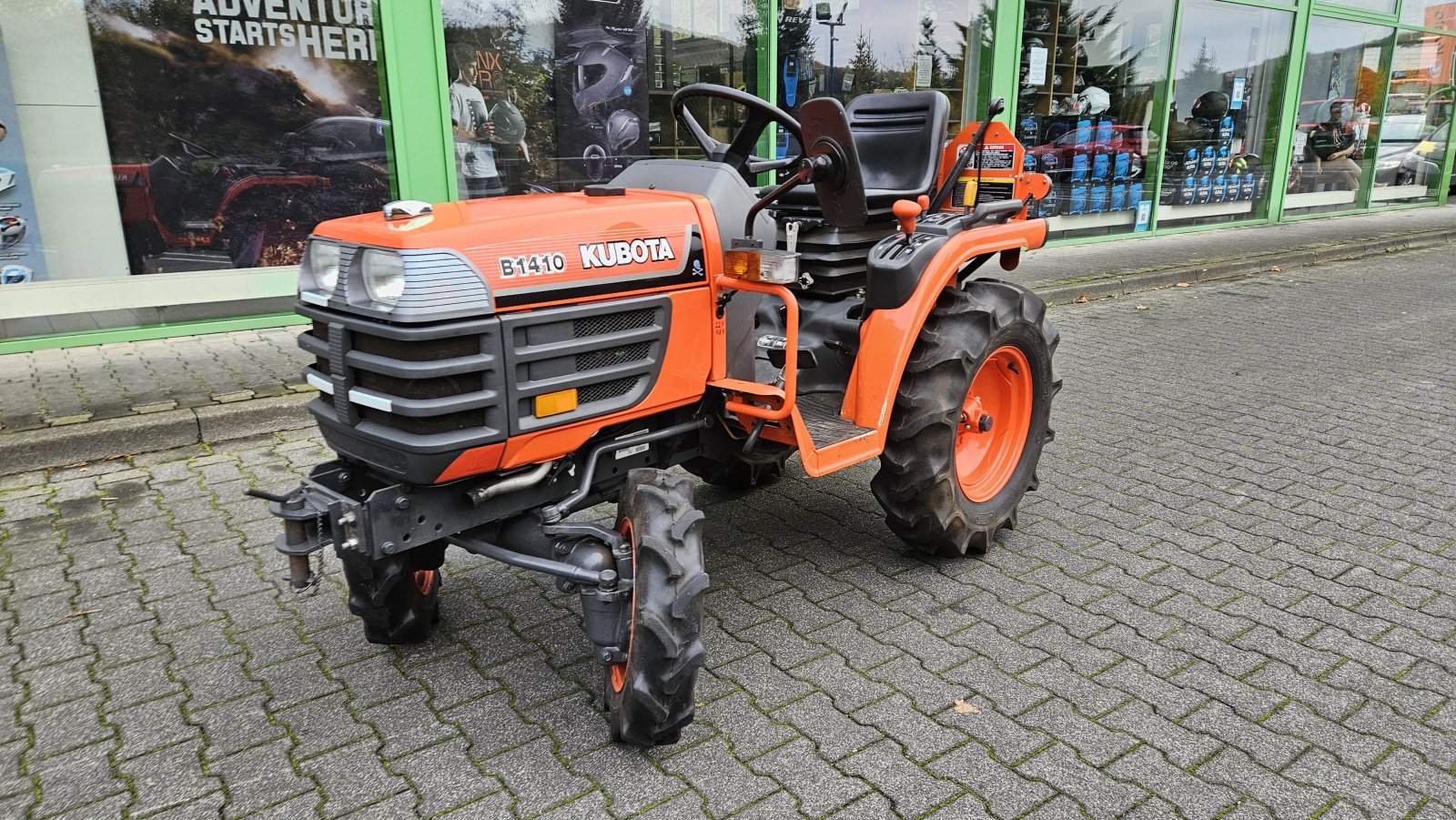 Traktor des Typs Kubota B 1410, Gebrauchtmaschine in Olpe (Bild 3)