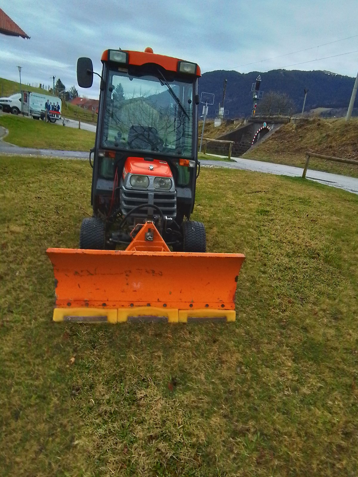 Traktor typu Kubota B 1610, Gebrauchtmaschine v Unterammergau (Obrázek 2)