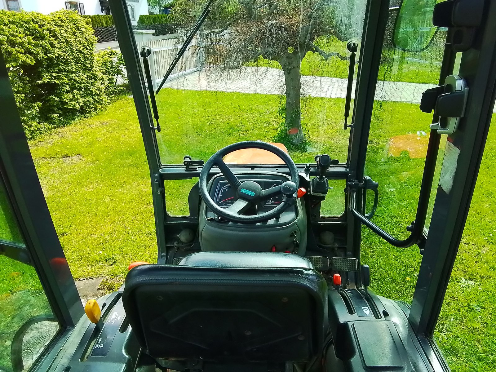 Traktor typu Kubota B 1610, Gebrauchtmaschine w Unterammergau (Zdjęcie 13)