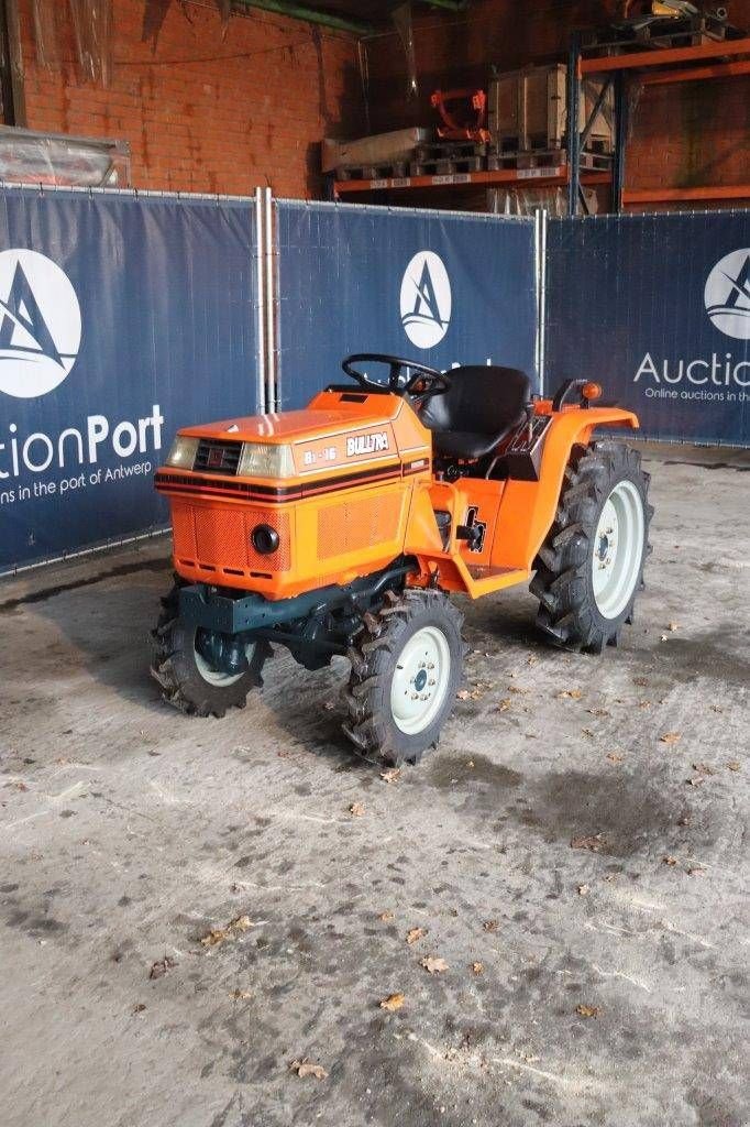 Traktor Türe ait Kubota B1-16, Gebrauchtmaschine içinde Antwerpen (resim 10)