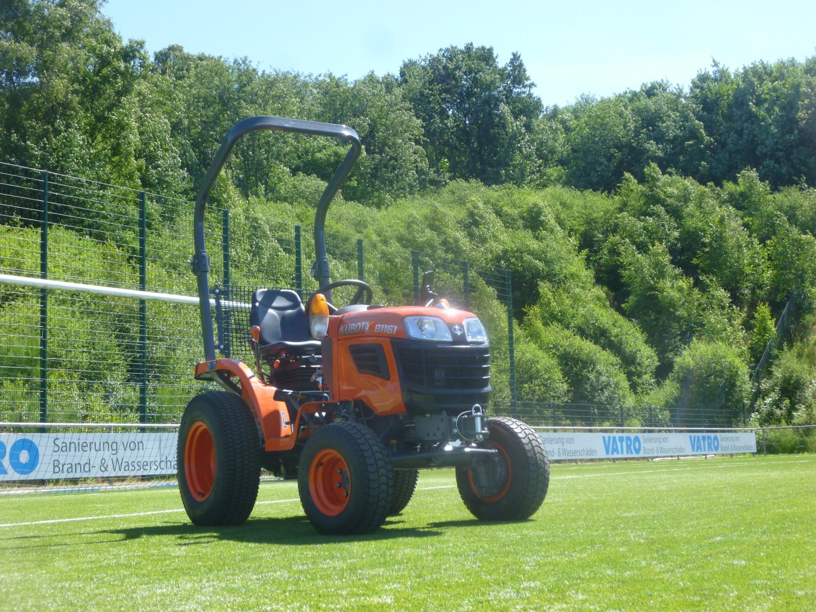 Traktor del tipo Kubota B1-161, Neumaschine en Olpe (Imagen 2)