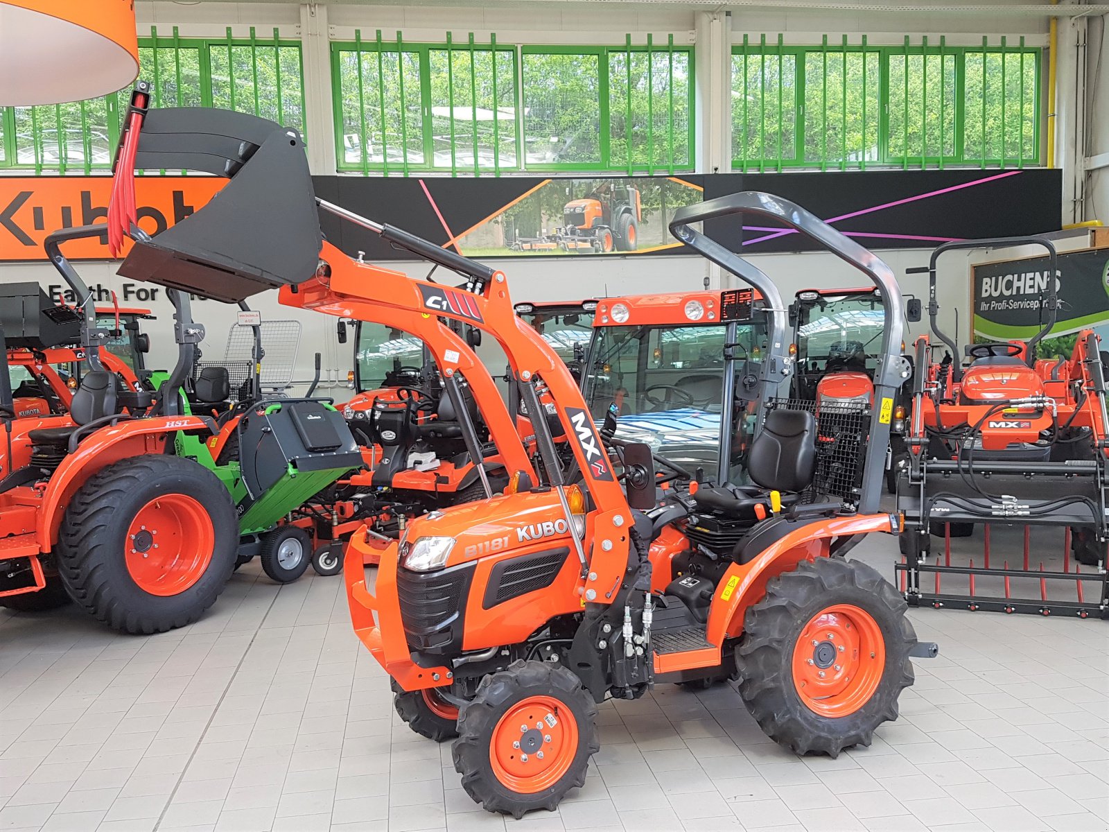 Traktor typu Kubota B1-181 Allrad  Aktion, Neumaschine w Olpe (Zdjęcie 8)