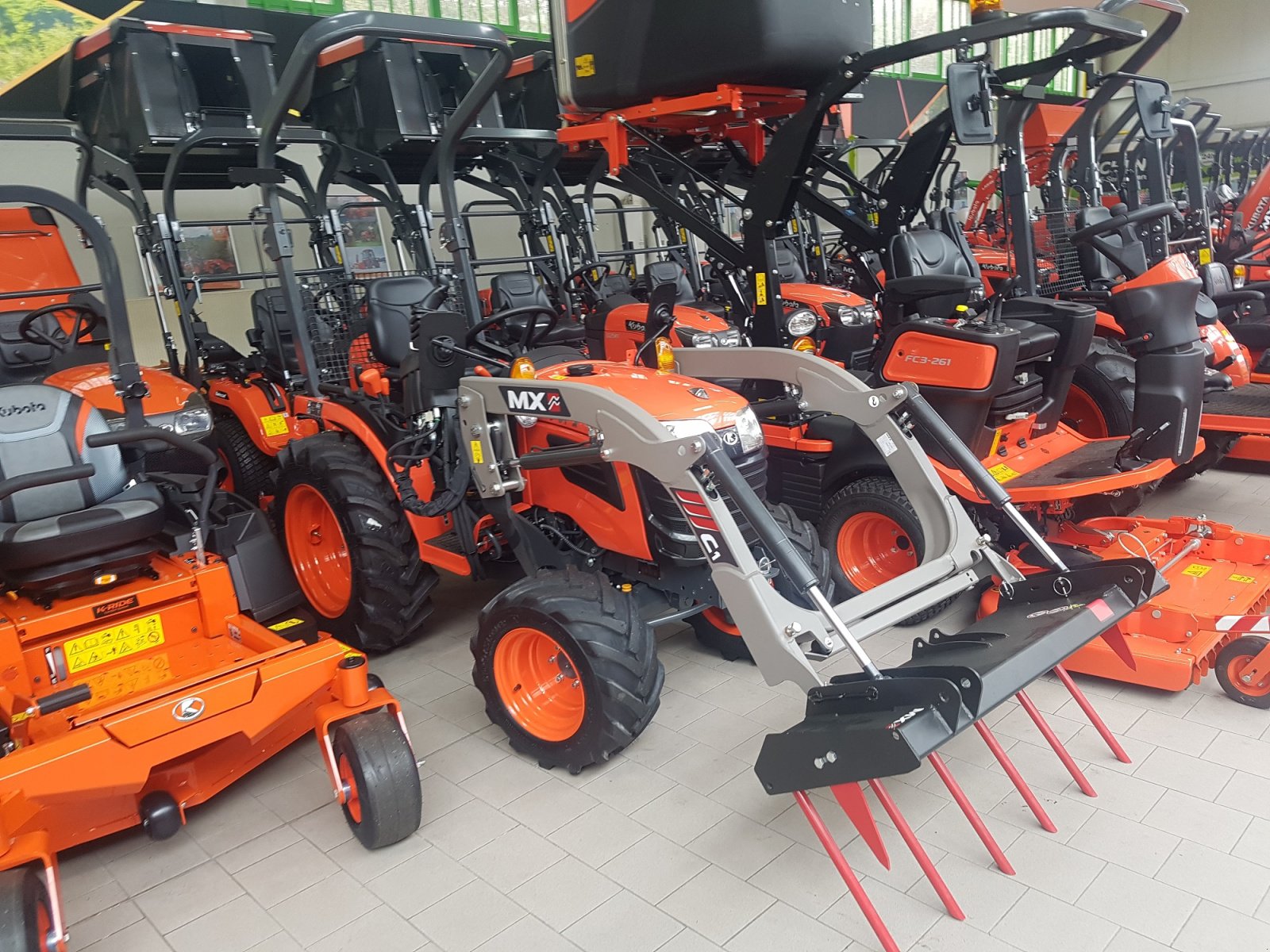 Traktor του τύπου Kubota B1-181 Allrad, Neumaschine σε Olpe (Φωτογραφία 5)