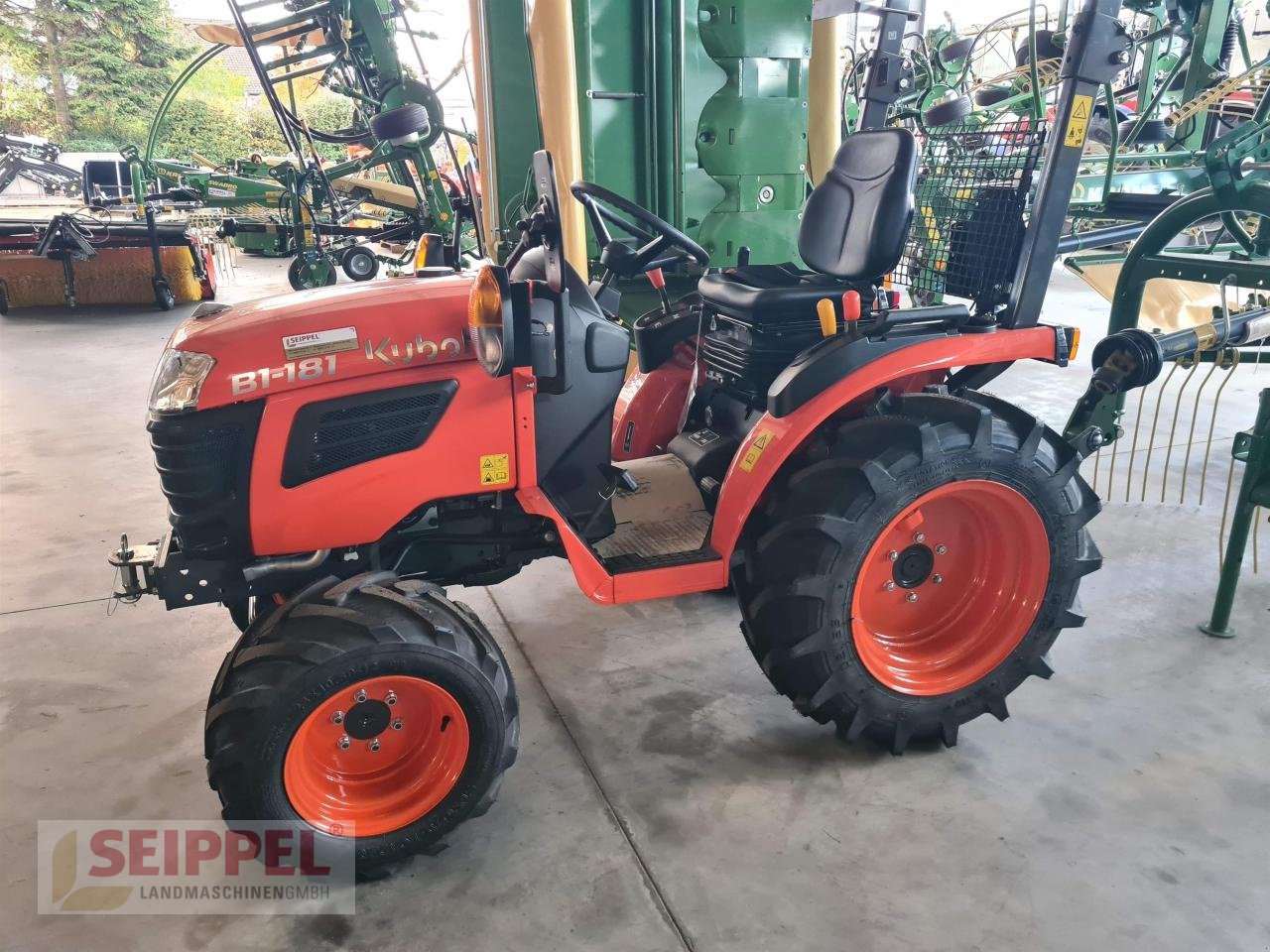 Traktor des Typs Kubota B1-181 DT-EC, Neumaschine in Groß-Umstadt (Bild 3)