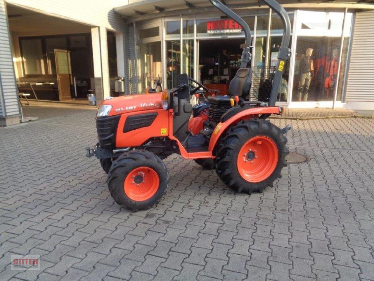 Traktor del tipo Kubota B1 181, Neumaschine en Zell a. H. (Imagen 2)