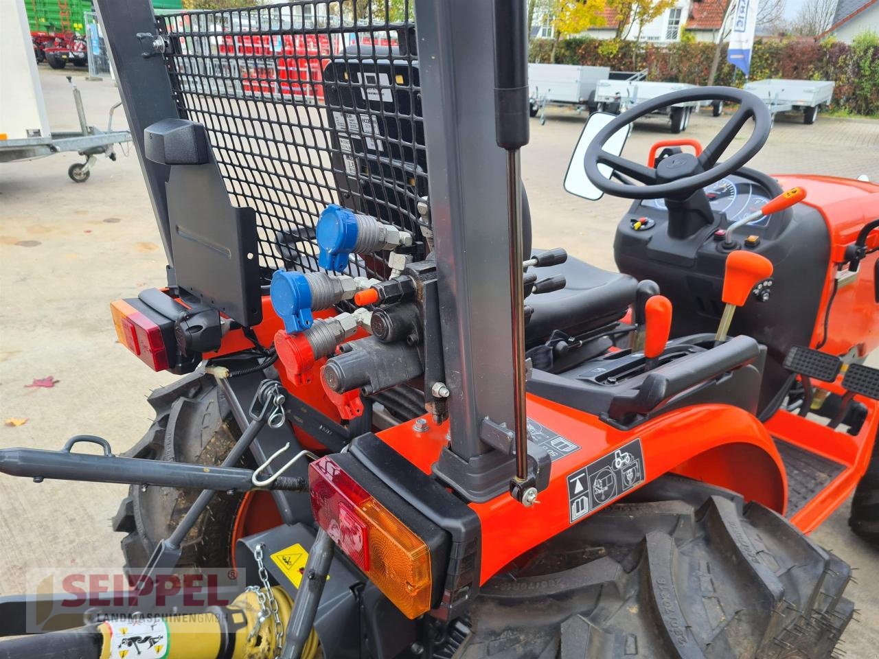 Traktor of the type Kubota B1-241 + Fräse, Gebrauchtmaschine in Groß-Umstadt (Picture 4)