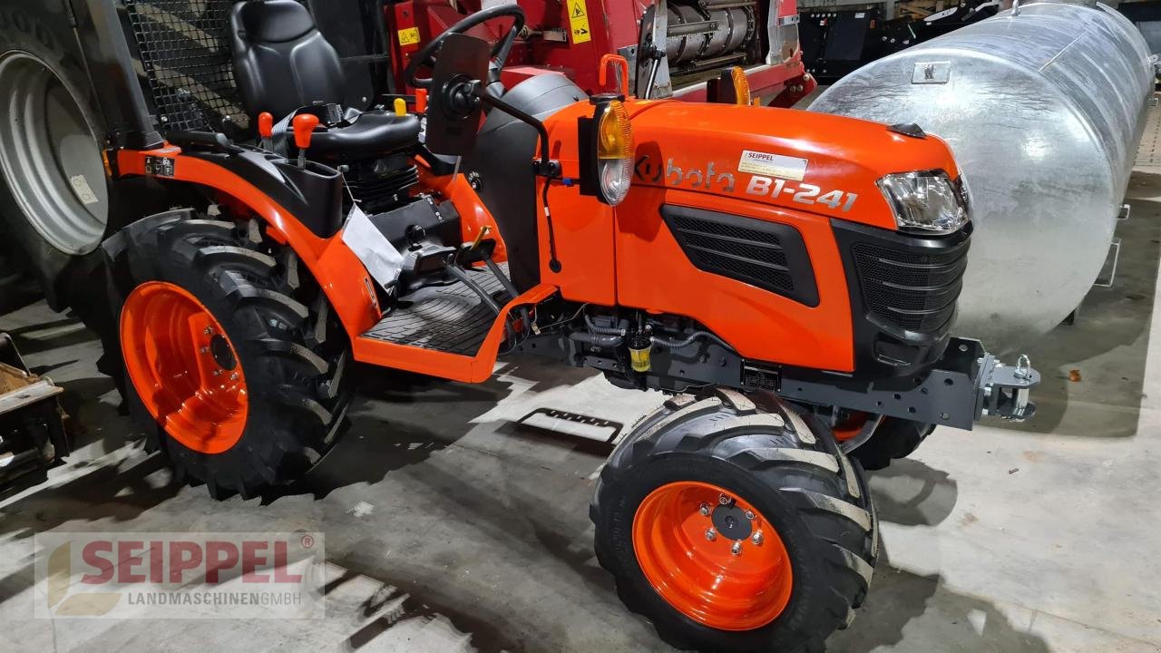 Traktor του τύπου Kubota B1-241, Neumaschine σε Groß-Umstadt (Φωτογραφία 1)