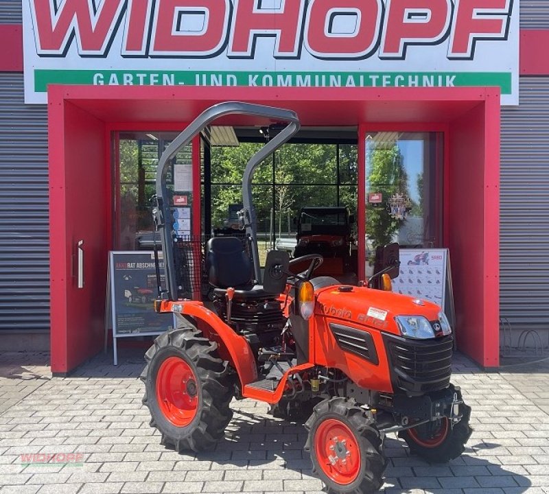 Traktor del tipo Kubota B1121, Neumaschine en Aschheim (Imagen 1)