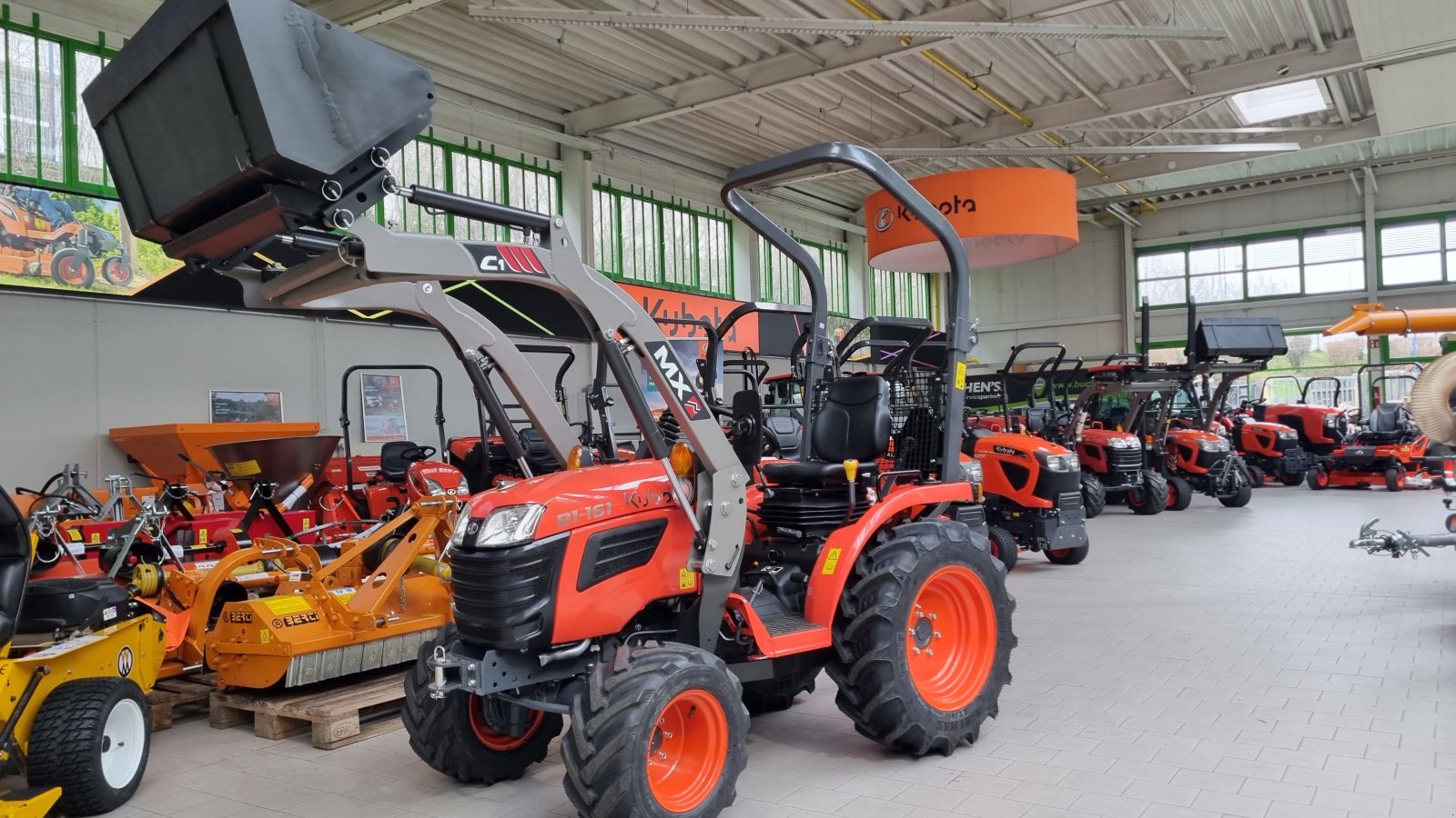 Traktor от тип Kubota B1161 incl Frontlader, Neumaschine в Olpe (Снимка 10)