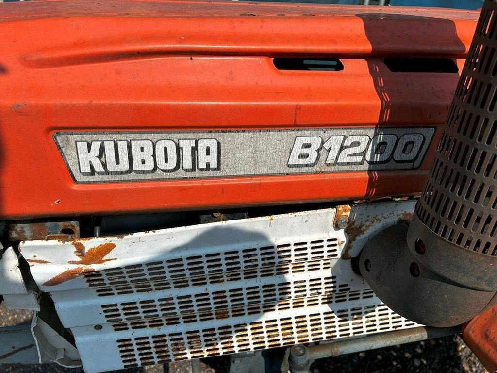 Traktor типа Kubota B1200, Gebrauchtmaschine в Antwerpen (Фотография 7)