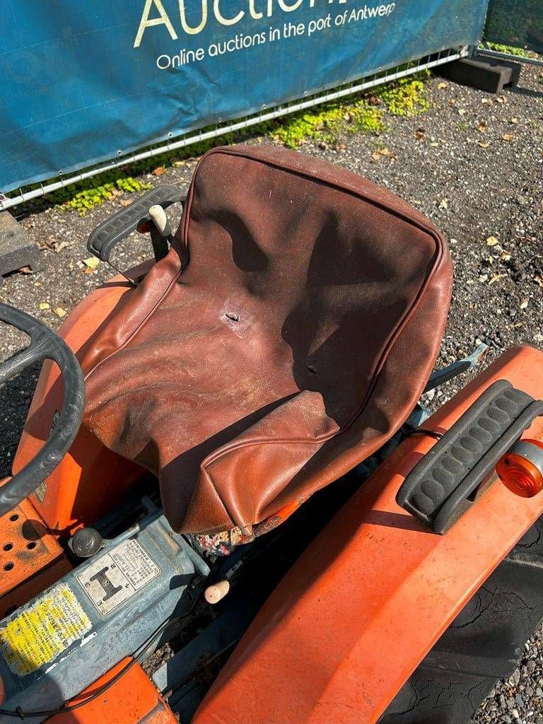 Traktor van het type Kubota B1200, Gebrauchtmaschine in Antwerpen (Foto 10)