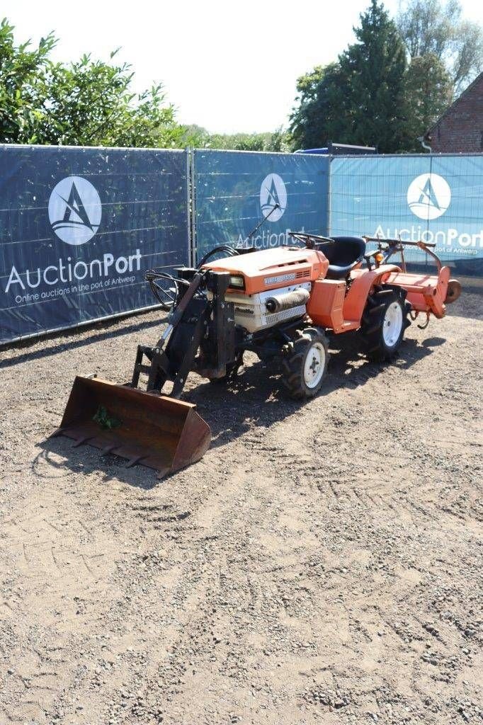 Traktor du type Kubota B1200, Gebrauchtmaschine en Antwerpen (Photo 10)